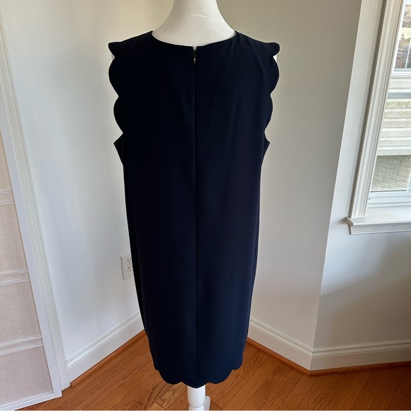 Cece Navy Scallop Shift Dress size 12 - Picture 2 of 3